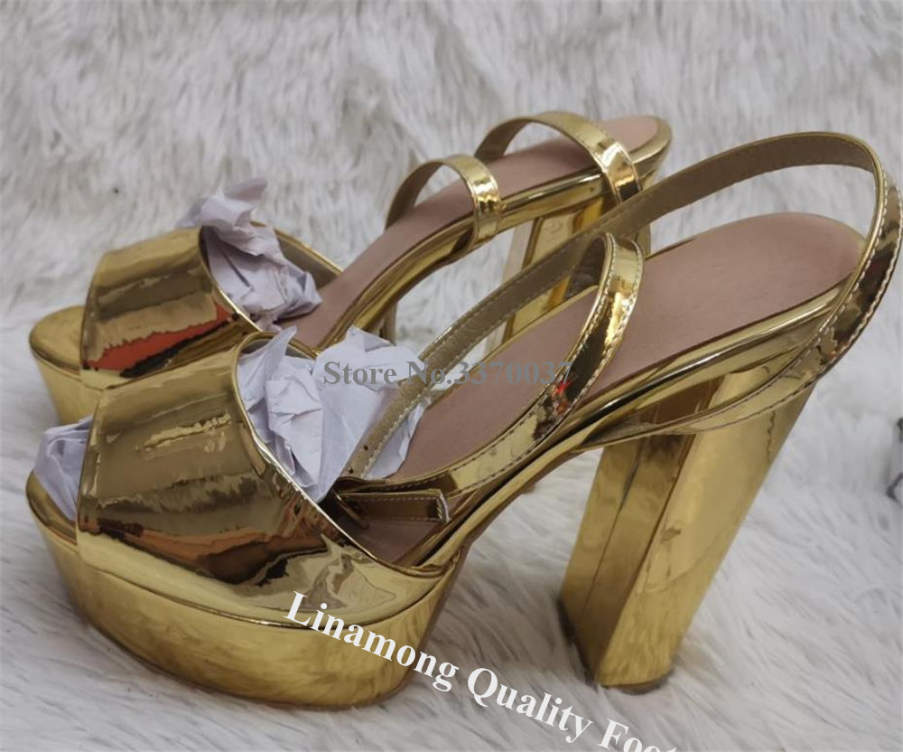 Sandálias de Salto Grosso em C - Patent Leather Shine avaliação e preço